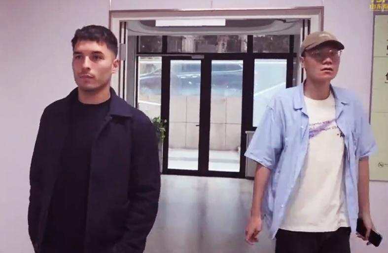 韦德体育网址-一个坑绊倒泰山多次！熬走老崔 解约洛佩斯陷僵局 你支持追责吗？