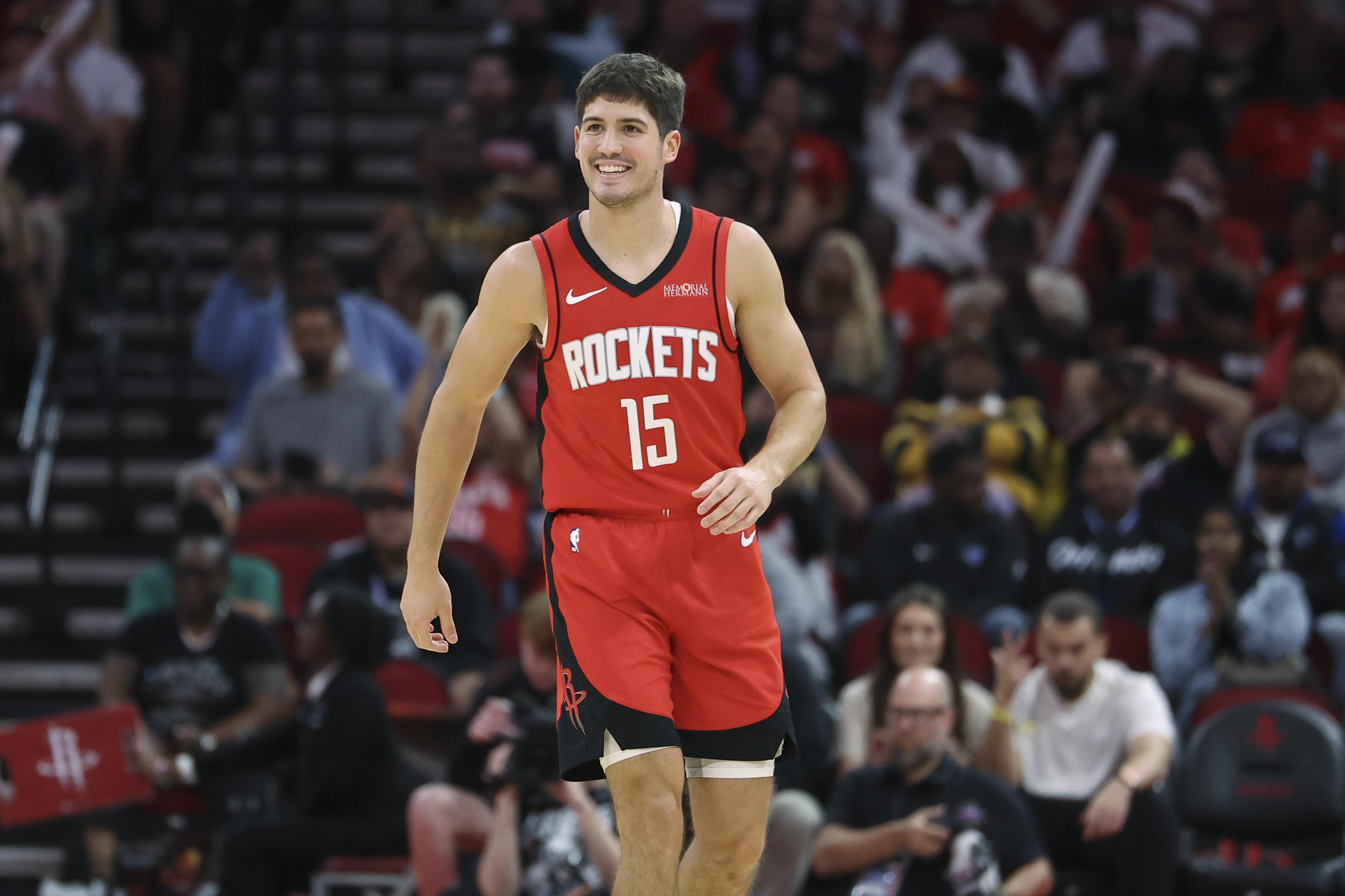 韦德体育网址-火箭队加时憾负，两人难辞其咎！乌度卡自废武功申京遭恩比德完爆