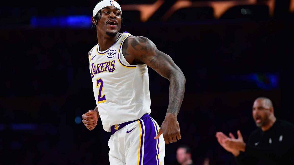 OD体育网站-湖人球迷感谢范德比尔特在打勇士时，化解东契奇和主帅的紧张气氛